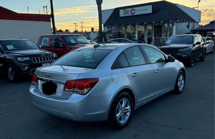 2016 Chevrolet cruze LS Sedan 4D