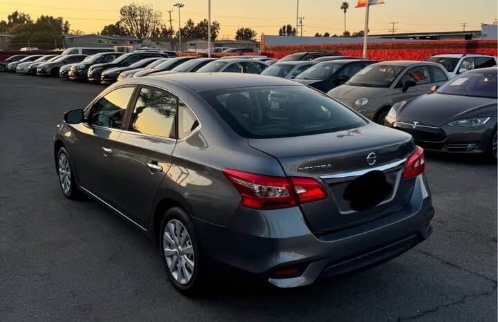 2019 Nissan sentra S Sedan 4D