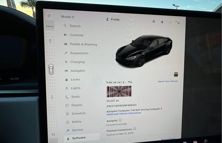 2022 Tesla model s Plaid Sedan 4D