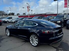 2013 Tesla model s Sedan 4D