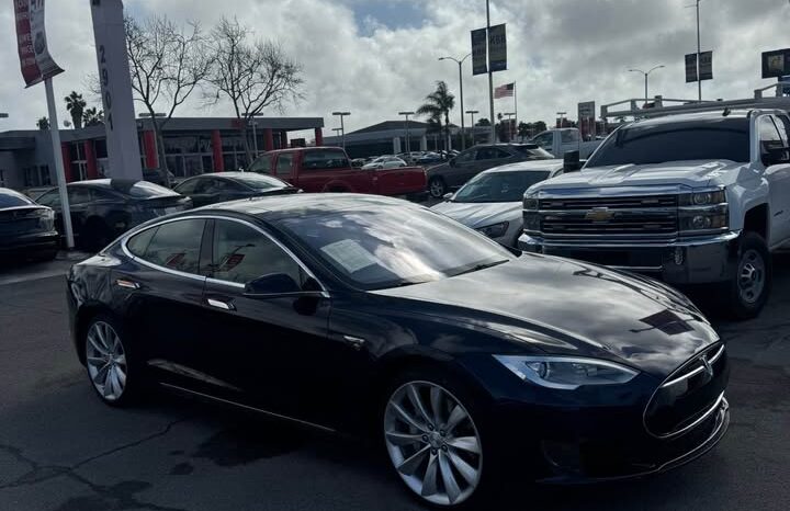 
								2013 Tesla model s Sedan 4D full									