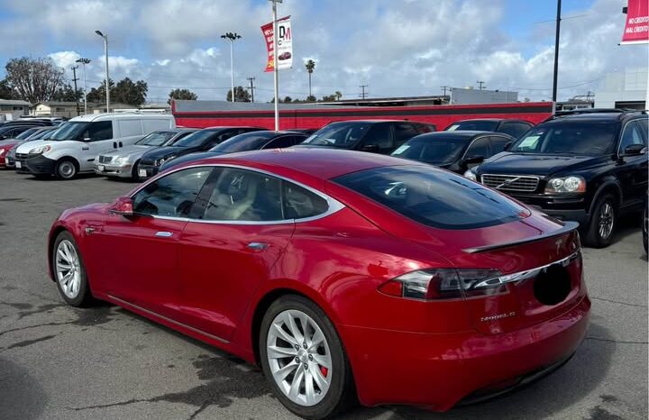 
								2016 Tesla model s P100D Sedan 4D full									