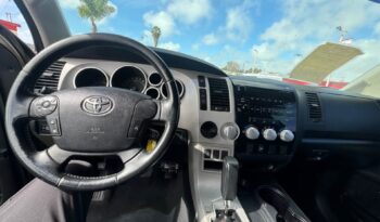 
									2007 Toyota tundra crewmax full								