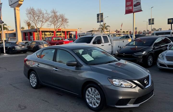 2019 Nissan sentra S Sedan 4D