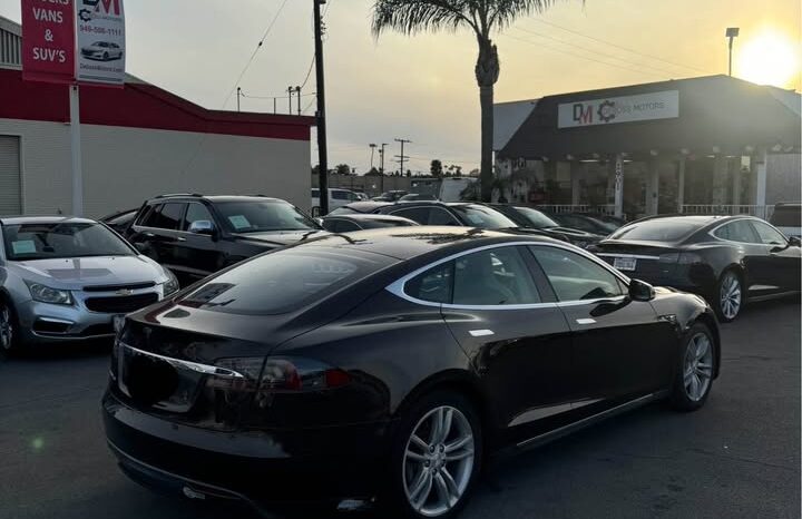 
								2013 Tesla model s Sedan 4D full									