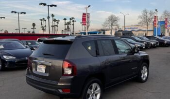 
									2016 Jeep compass Sport SUV 4D full								