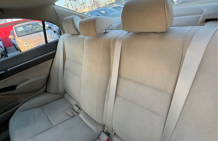 
								2007 Honda civic Hybrid Sedan 4D full									