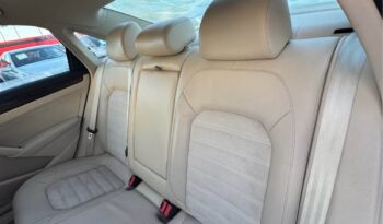 
									2012 Volkswagen passat V6 SEL Premium Sedan 4D full								