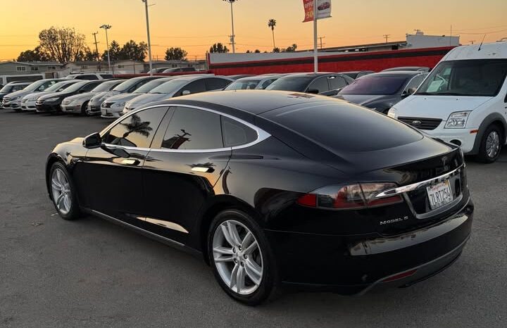 2015 Tesla model s 70D Sedan 4D