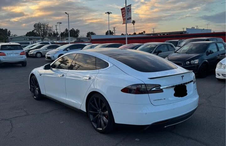 2014 Tesla model s P85 Sedan 4D