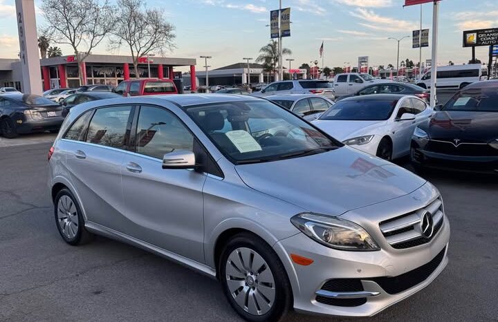 2014 Mercedes-Benz b-class Electric Drive Hatchback 4D