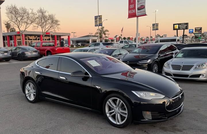 2015 Tesla model s 70D Sedan 4D