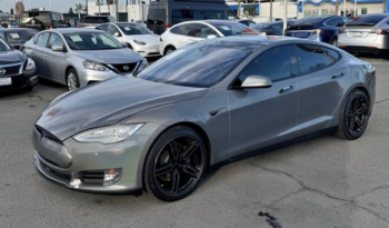 
									2015 Tesla model s 90D Sedan 4D full								