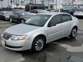 2006 Saturn ion 2 Sedan 4D