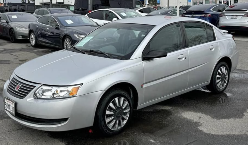 2006 Saturn ion 2 Sedan 4D