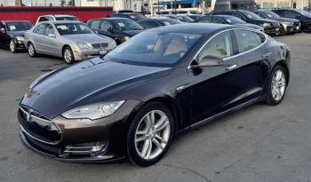 
									2013 Tesla model s Sedan 4D full								