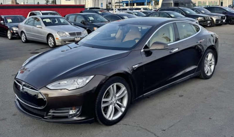 
								2013 Tesla model s Sedan 4D full									