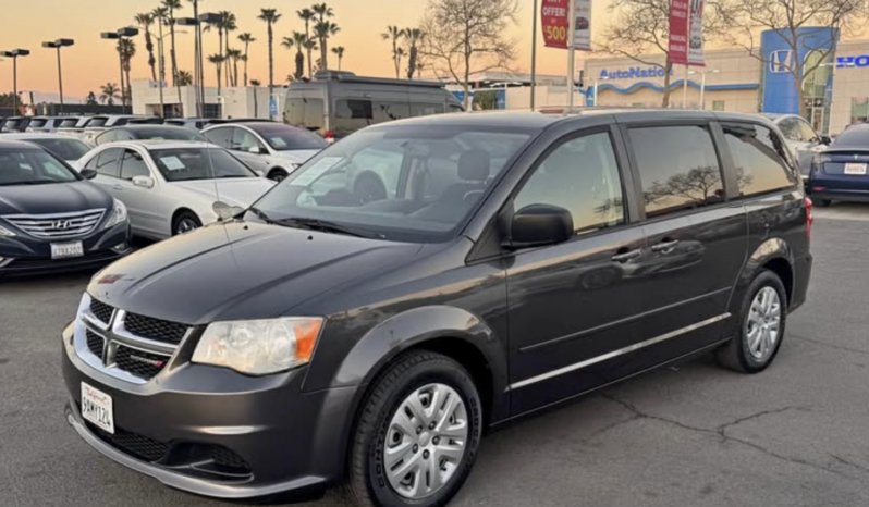 2015 Dodge grand caravan passenger SE Minivan 4D