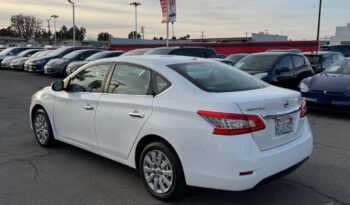 
									2015 Nissan sentra SV Sedan 4D full								