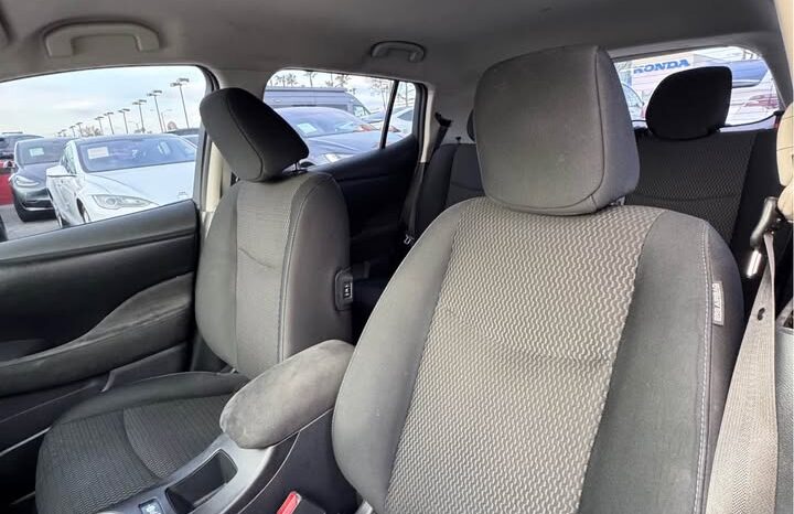 
								2014 Nissan leaf S Hatchback 4D full									