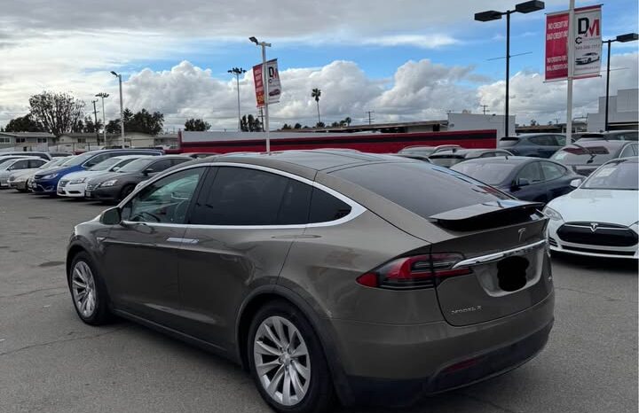 2016 Tesla model x 90D Sport Utility 4D