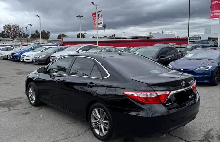 2015 Toyota camry SE Sedan 4D