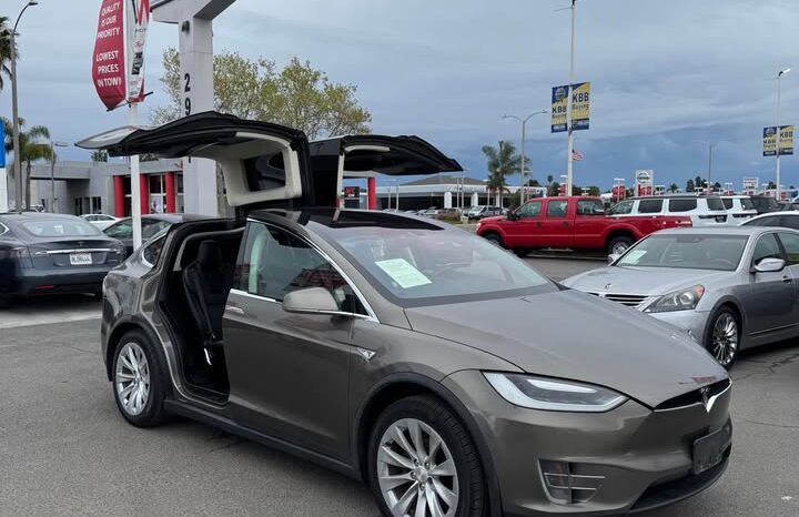 2016 Tesla model x 90D Sport Utility 4D