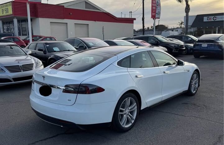 2013 Tesla model s Sedan 4D