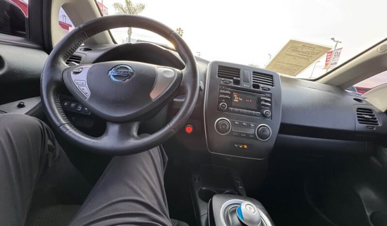 
								2014 Nissan leaf S Hatchback 4D full									