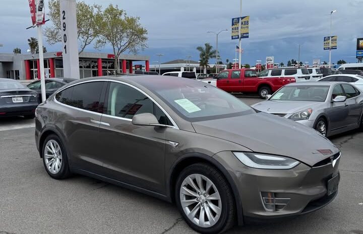 2016 Tesla model x 90D Sport Utility 4D