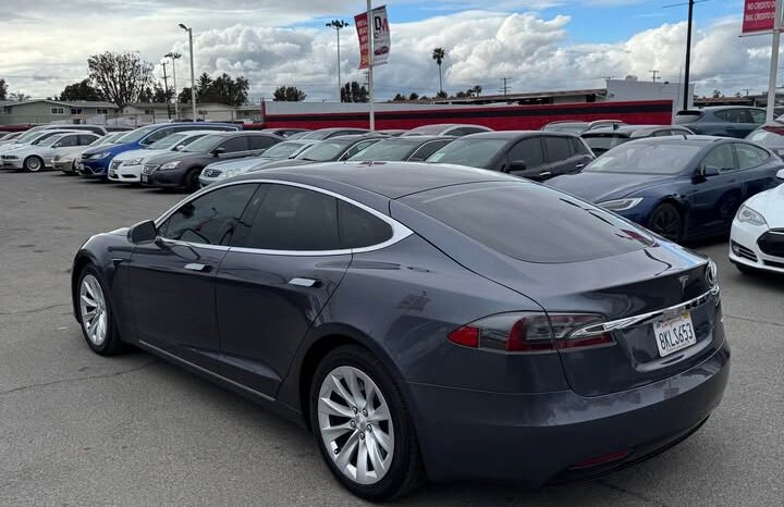 2019 Tesla model s 100D Sedan 4D