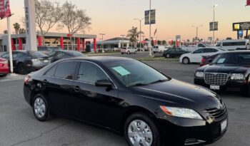 
									2008 Toyota camry LE Sedan 4D full								