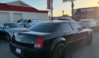 
									2007 Chrysler 300 Sedan 4D full								