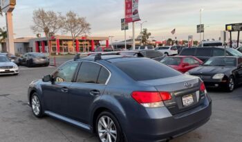 
									2013 Subaru legacy 2.5i Premium Sedan 4D full								