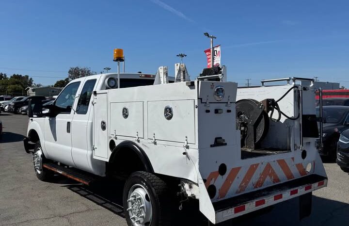 2012 Ford f350 super duty super cab & chassis