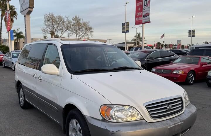 2003 Kia sedona LX Minivan 4D