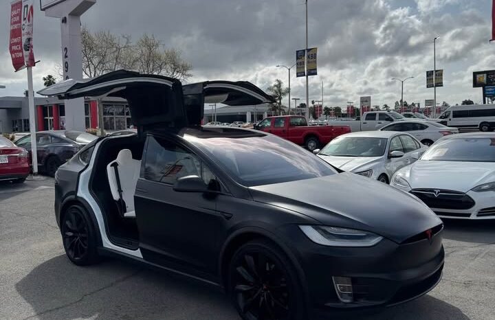 2020 Tesla model x Long Range Plus Sport Utility 4D