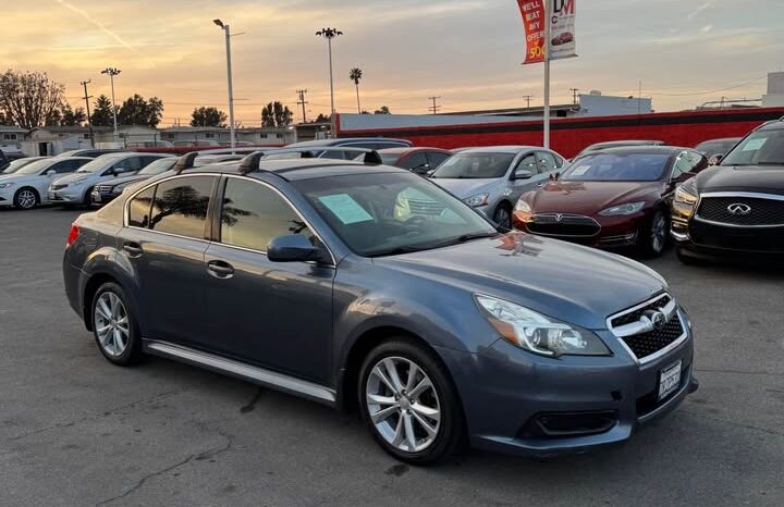 2013 Subaru legacy 2.5i Premium Sedan 4D