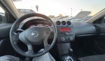 
									2011 Nissan altima 2.5 S Sedan 4D full								