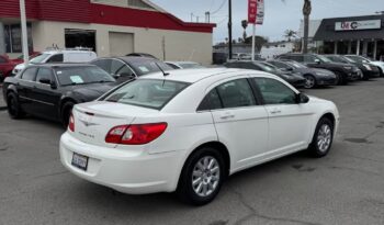 
									2008 Chrysler sebring LX Sedan 4D full								