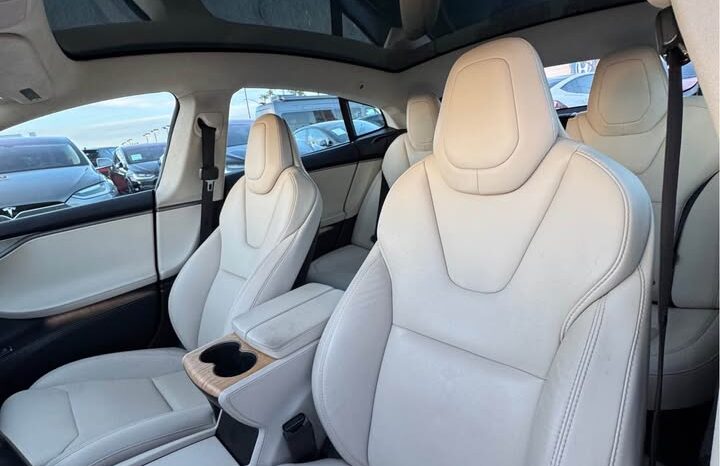 
								2019 Tesla model s Long Range Sedan 4D full									