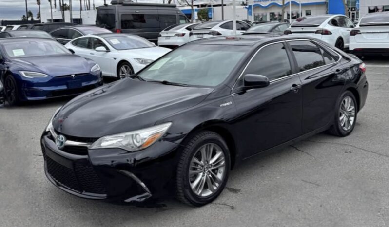 2015 Toyota camry SE Sedan 4D