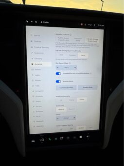 
										2018 Tesla model x 100D Sport Utility 4D full									