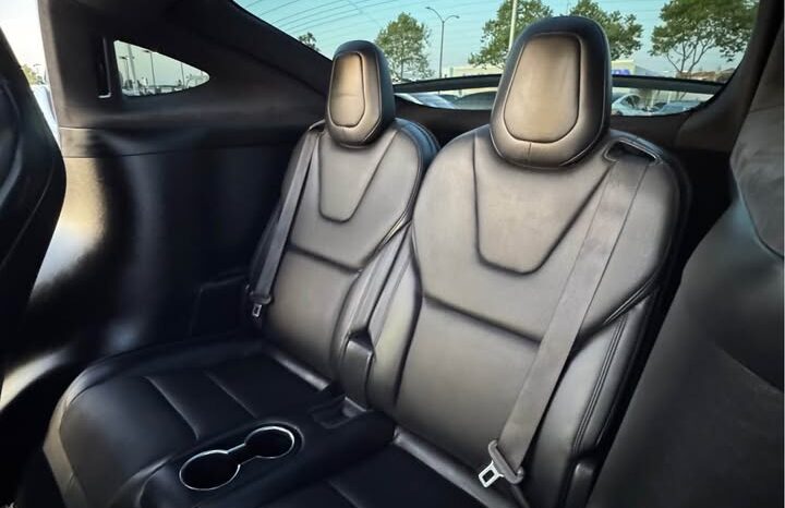 
								2021 Tesla model x Long Range full									