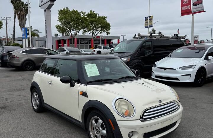 
								2009 MINI cooper Hatchback 2D full									