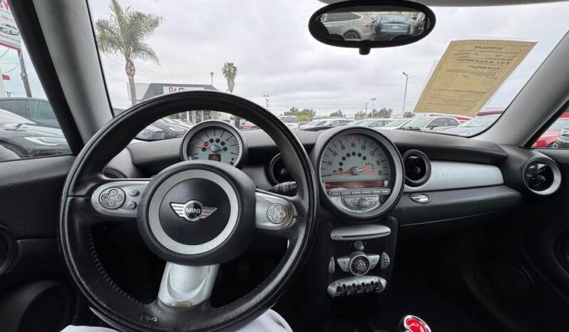 
								2009 MINI cooper Hatchback 2D full									