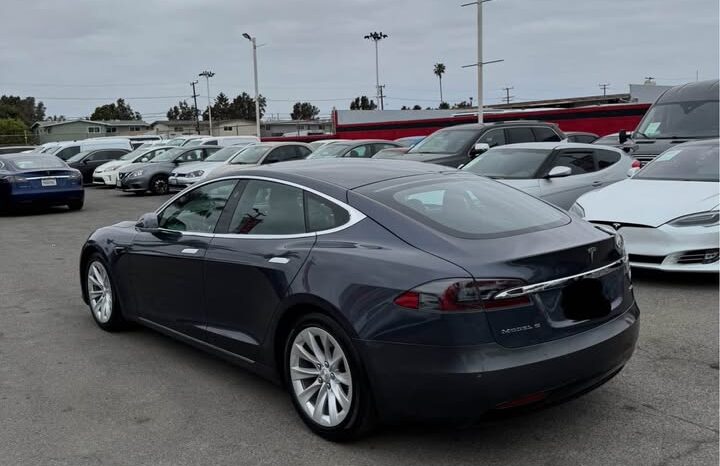 
								2017 Tesla model s 100D Sedan 4D full									