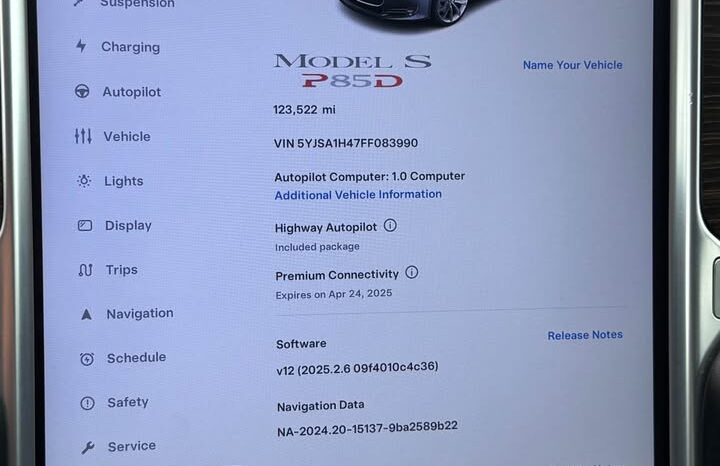 
								2015 Tesla model s P85D Sedan 4D full									