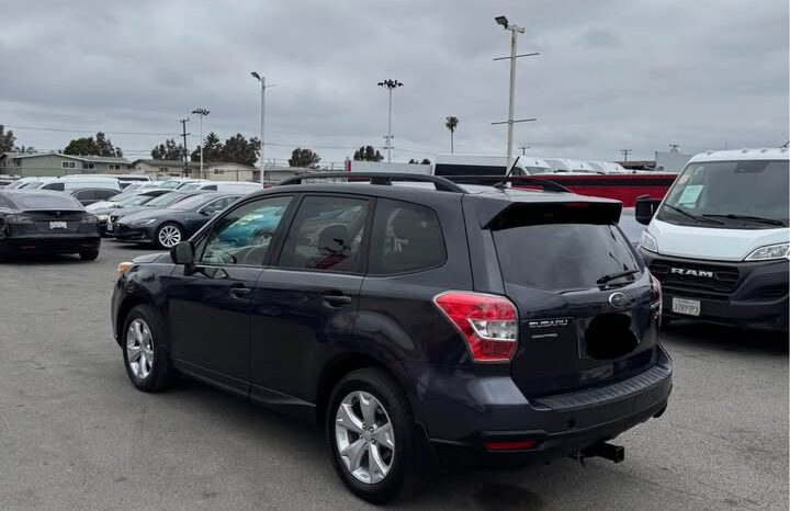 
								2014 Subaru forester 2.5i Premium Sport Utility 4D full									