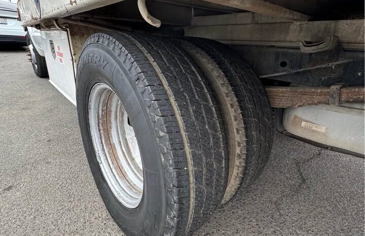 
								2015 Ford f350 regular cab full									